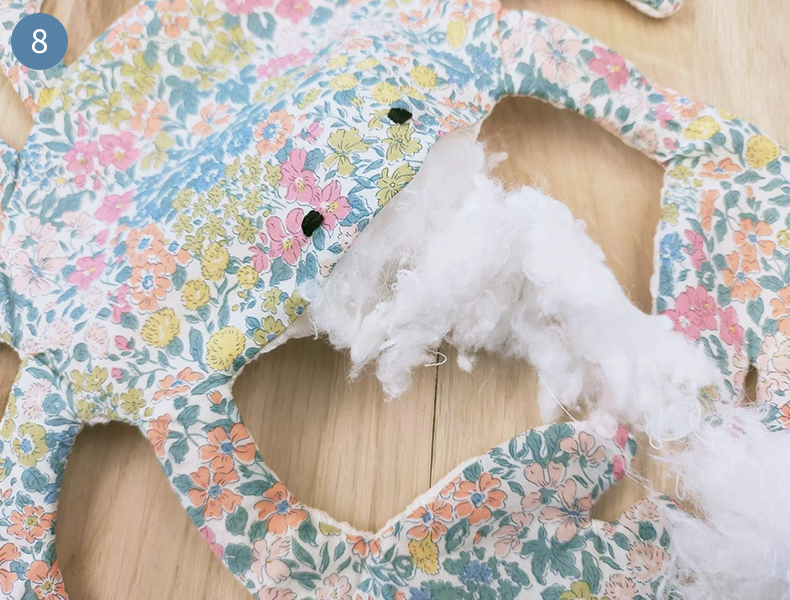 rembourrage doudou crabe