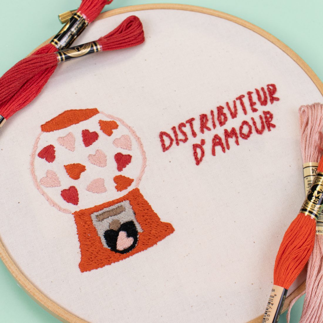Jolie broderie Distributeur d'amour pour la St Valentin - Final