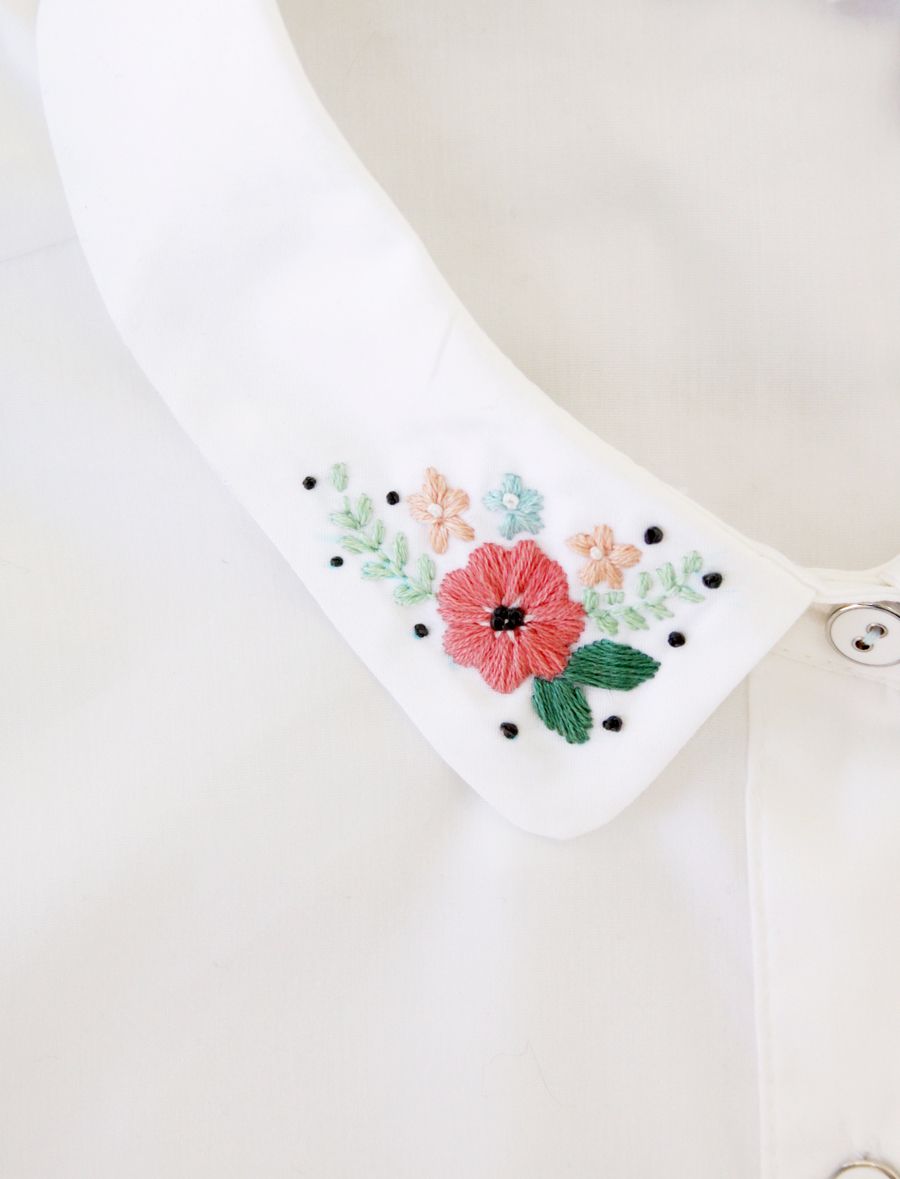broderie col