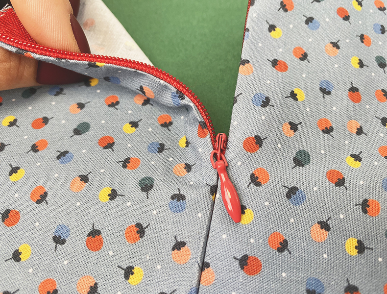 Comment coudre une Fermeture invisible