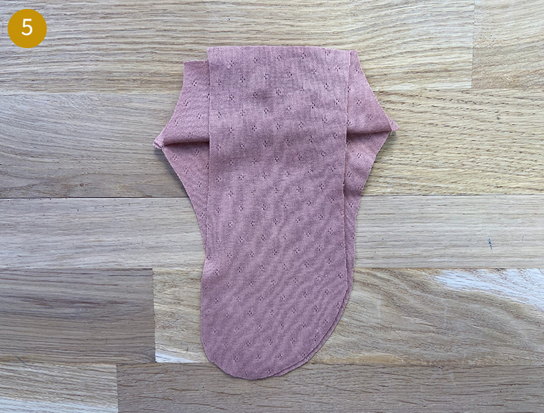 Etape 5 patron chaussette couture