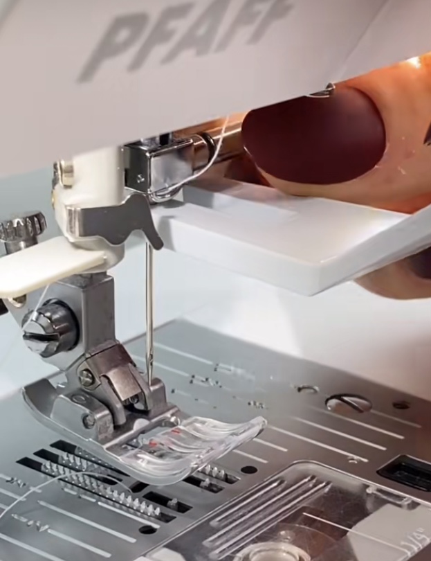 Comment changer aiguille machine a coudre