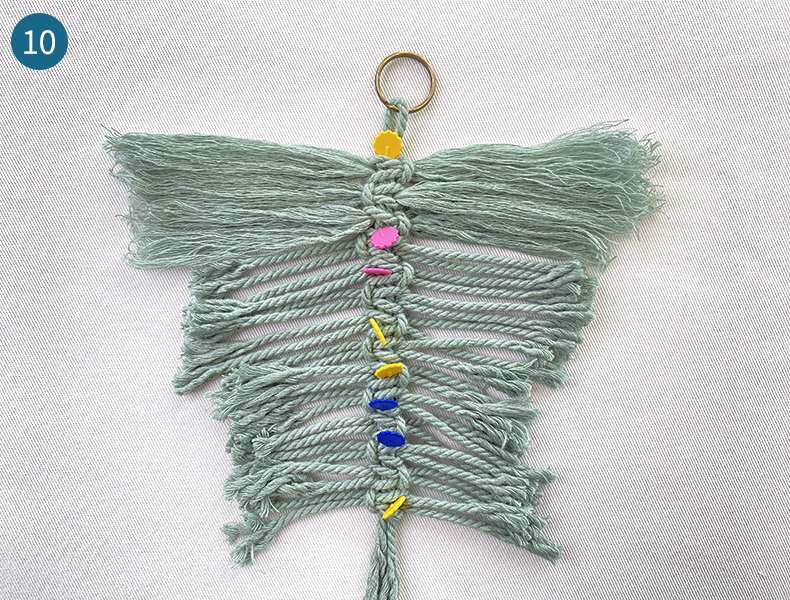 Tuto Porte clé Macramé Etape 10