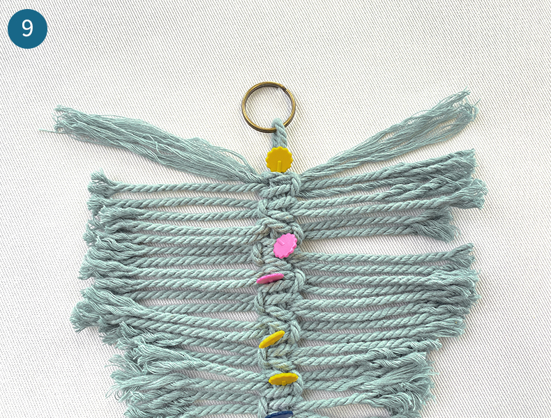 Tuto Porte clé Macramé Etape 9