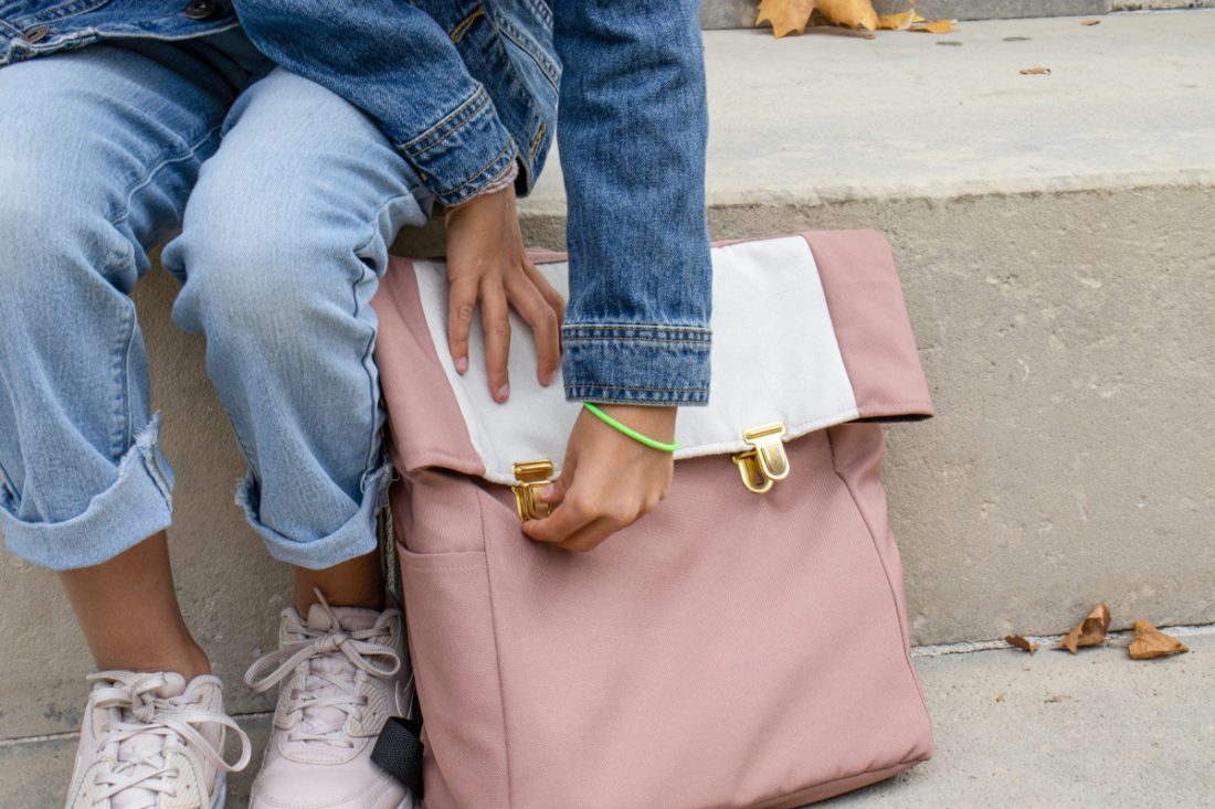 Patron cartable gratuit Alix