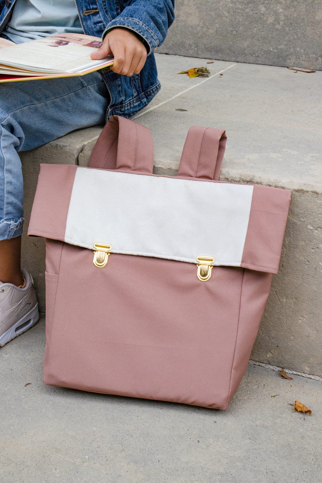 Patron cartable gratuit Alix