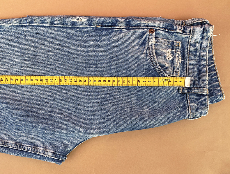 Couper un jean en short