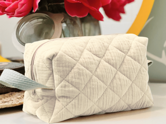 idée cadeau tuto coudre une trousse de toilette