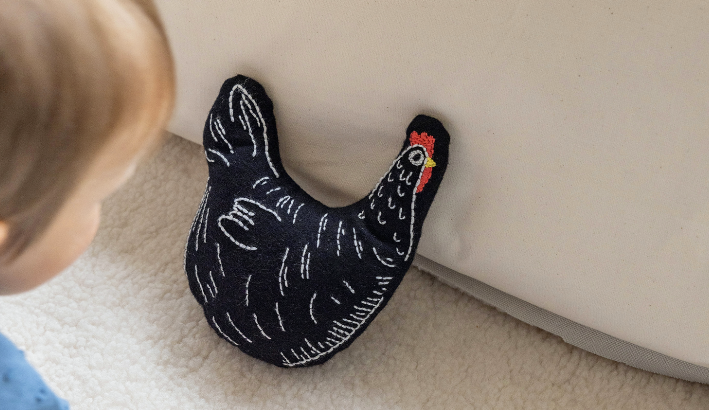 photo d'une poule cousue en tissu